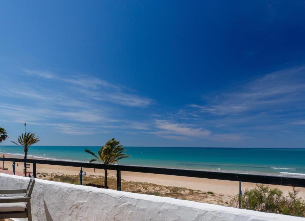 דירות צ'יקלנה דה לה פרונטרה Barrosa Frente Al Mar מראה חיצוני תמונה
