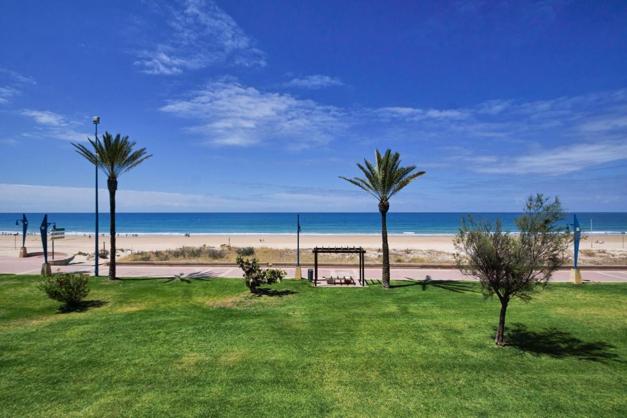דירות צ'יקלנה דה לה פרונטרה Barrosa Frente Al Mar מראה חיצוני תמונה